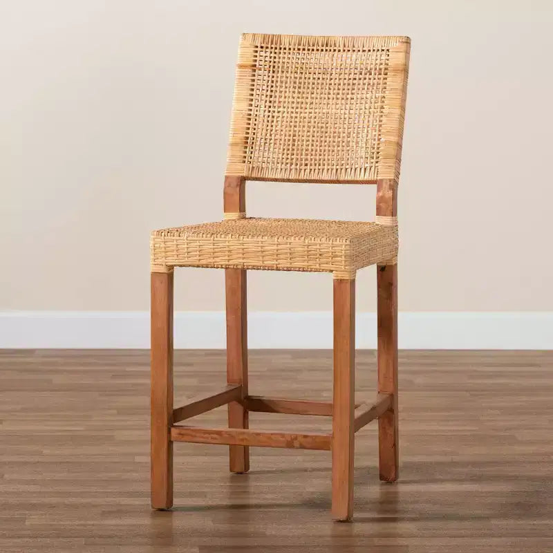 Tabouret de comptoir en rotin et bois Lesia Naturel/Noyer - bali & pari : Cadre en acajou, Aucun assemblage requis