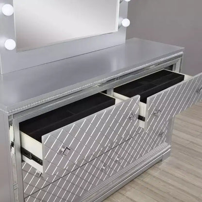 Commode Tenaya 6 tiroirs argent - HOMES: Inside + Out