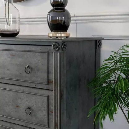 Commode traditionnelle Latimer 6 tiroirs gris antique - HOMES: Inside + Out : Rangement vintage pour la chambre à coucher
