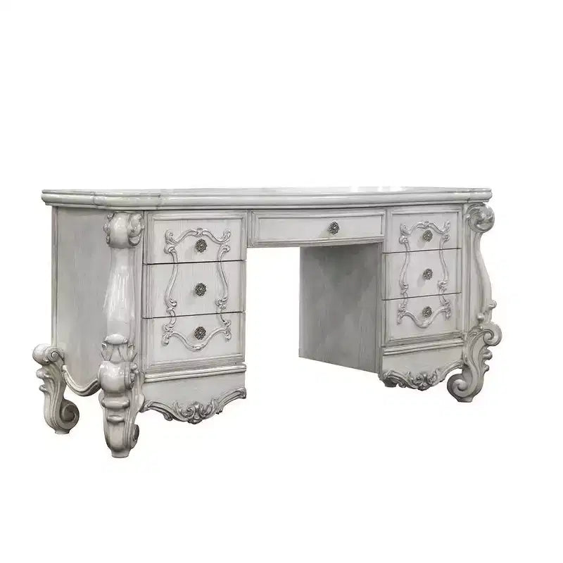 Coiffeuse Versailles 67 po Blanc cassé - Acme Furniture : d'inspiration européenne, 7 tiroirs, sans miroir