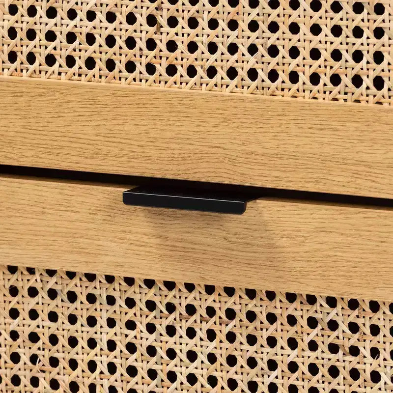 Meuble de rangement Sawyer Wood and Metal à 6 tiroirs avec rotin naturel Chêne brun/noir - Baxton Studio : Buffet Mid-Century