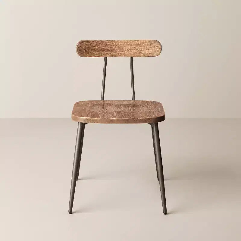 Lot de 2 chaises de salle à manger industrielles en bois et acier - Chêne vieilli/Noir - Hearth & Hand™ avec Magnolia : Pieds en métal élégants