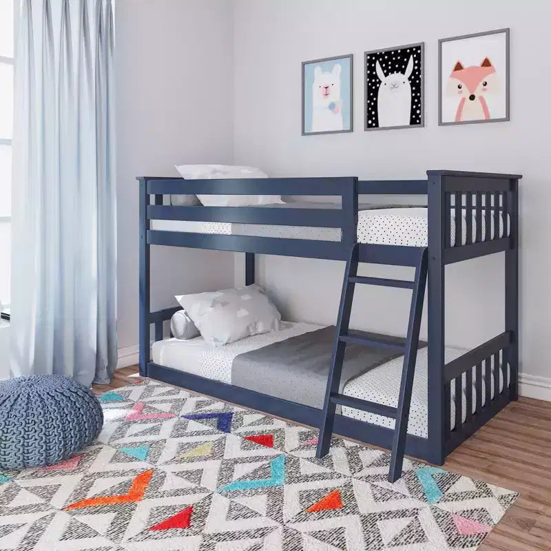 Lit superposé Max & Lily pour enfants, lit superposé bas en bois massif avec échelle pour petite chambre