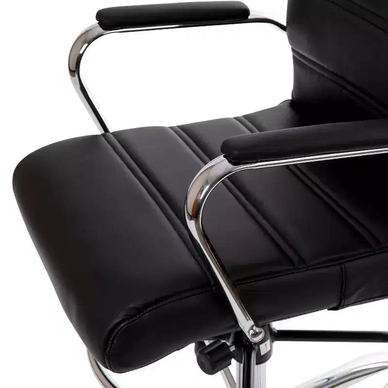 Chaise de bureau Emma et Oliver Mid-Back LeatherSoft avec repose-pieds réglable et base chromée