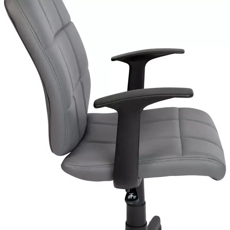 Chaise de bureau pivotante Emma et Oliver en vinyle matelassé mi-hauteur avec accoudoirs