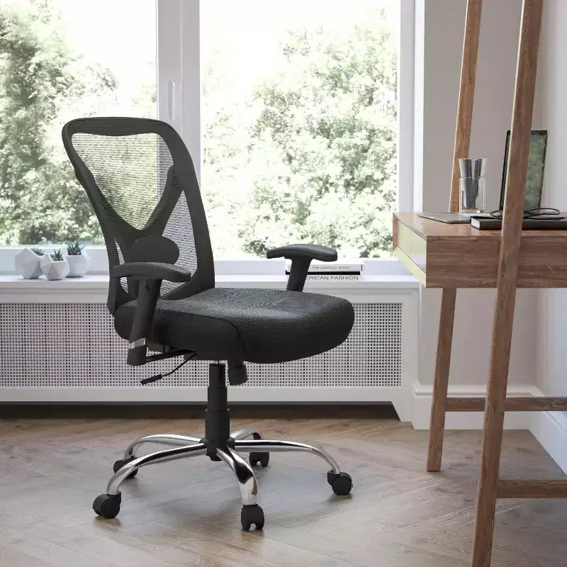 Fauteuil de bureau ergonomique Emma and Oliver 400 lb, dossier en maille noire, grande taille et réglable en hauteur