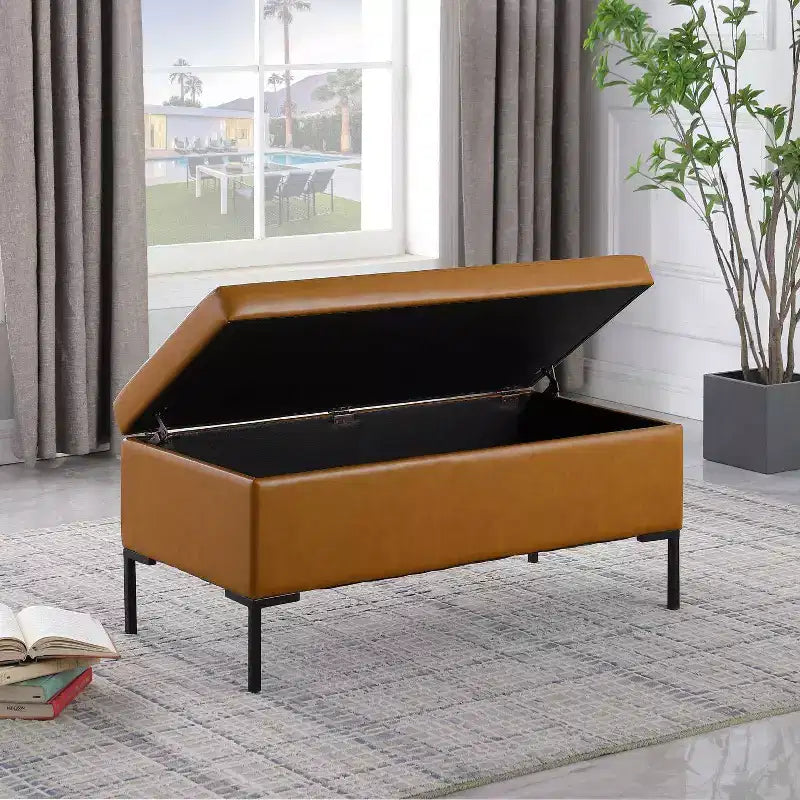 Banc de rangement spacieux avec pieds en métal - HomePop