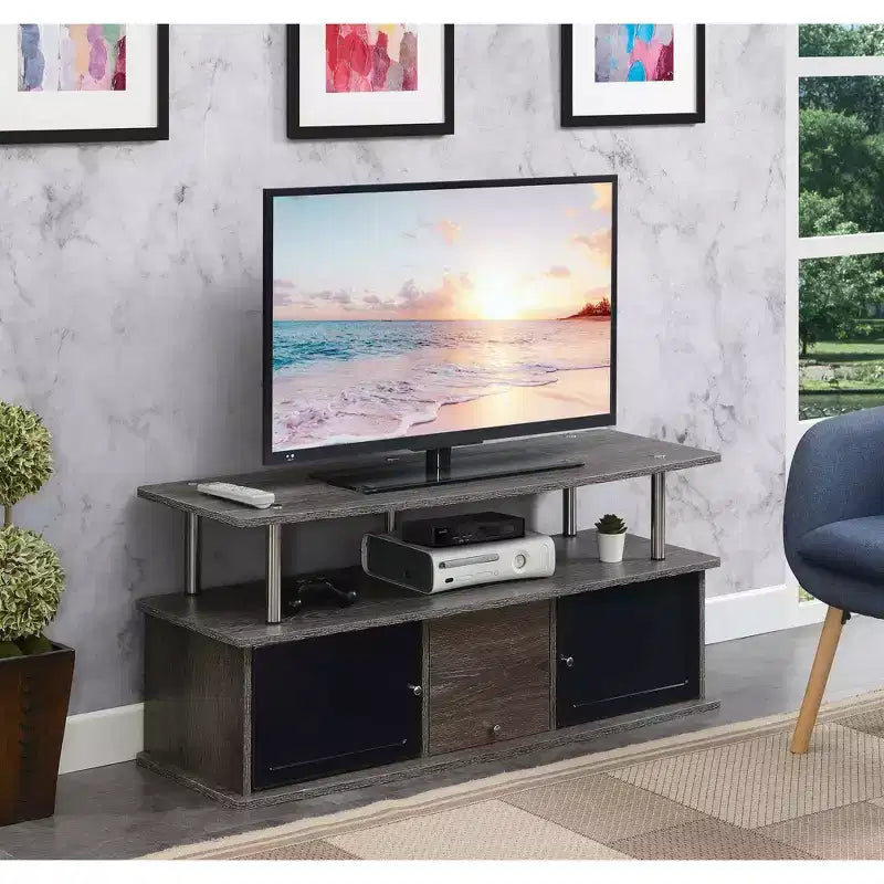 Meuble TV Designs2Go pour téléviseurs jusqu'à 50 pouces avec 3 placards de rangement et une étagère - Breighton Home