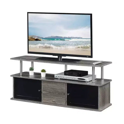 Meuble TV Designs2Go pour téléviseurs jusqu'à 50 pouces avec 3 placards de rangement et une étagère - Breighton Home