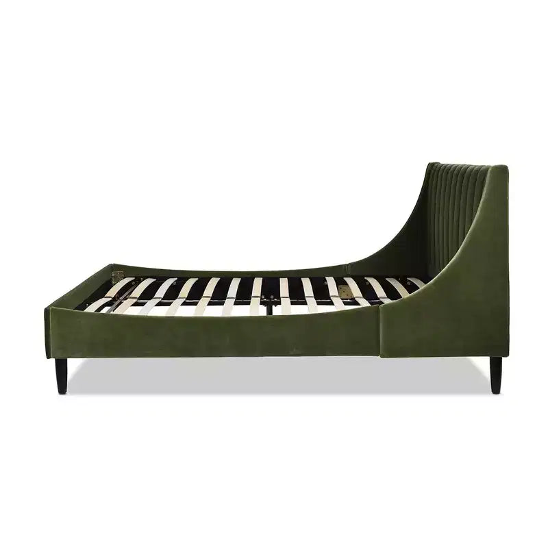Ensemble de lit plateforme Sandy Wilson Home Aspen avec tête de lit capitonnée verticale, grand lit