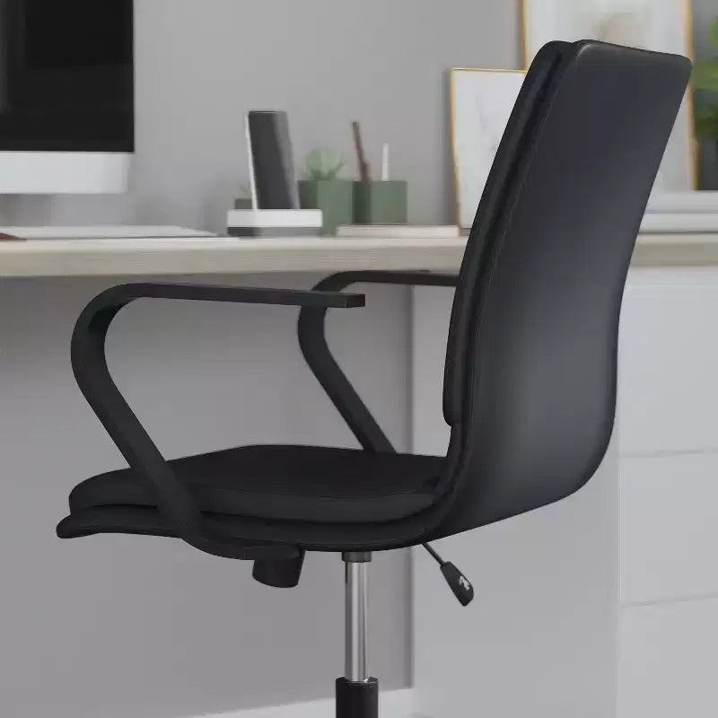 Chaise de bureau Merrick Lane à dossier mi-hauteur avec accoudoirs, siège pivotant réglable en hauteur et base cinq étoiles