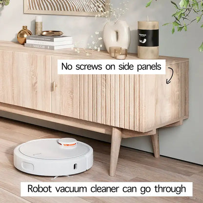 Meuble TV marron — Accueille les téléviseurs jusqu'à 65 pouces, avec un design à lattes et des pieds en bois massif.